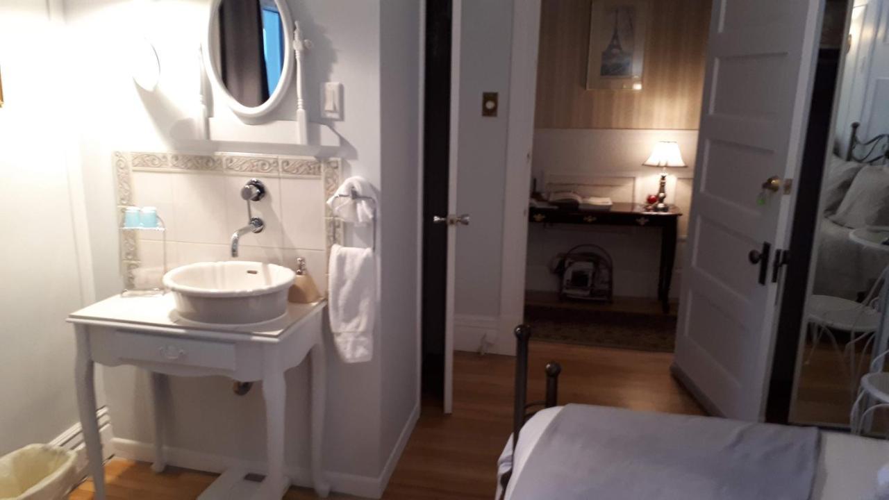 B&B Le Transit Квебек Экстерьер фото